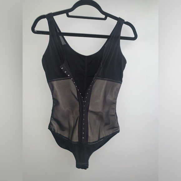 Vadette Post Surgical Corset Bodice size 38 - Picture 1 of 8